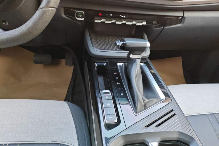 Used Baojun RM-5 2019 1.5T CVT 24-Hour Online Luxury Version 7 Seats
