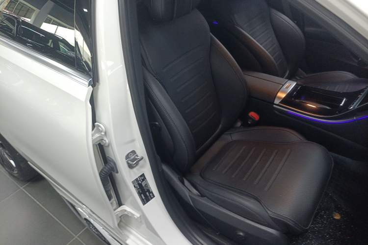 Used Mercedes-Benz C-Class 2024 Second Facelift C 260 L Sport Edition
