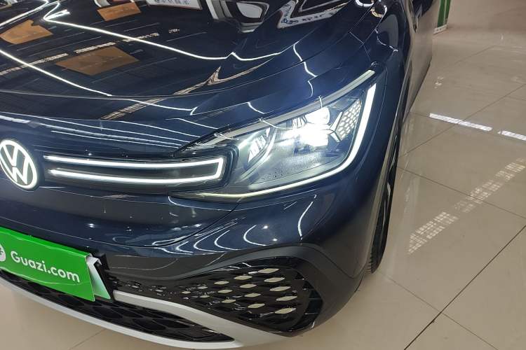 Used Volkswagen ID.6 CROZZ 2021 Long-Range PRO Edition