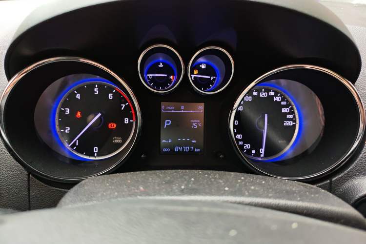 Used Changan CS35 2016 1.6L Automatic Luxury Model China V Standard