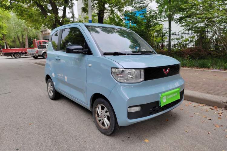 Used Wuling Hongguang MINIEV 2020 Zizai Version Lithium-NMC Front Right 45 Deg