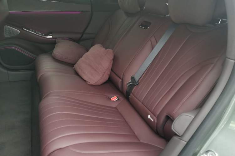 Used Denza Z9GT 2024 1100 Four-Wheel Drive Ultra Version Left Rear Seat