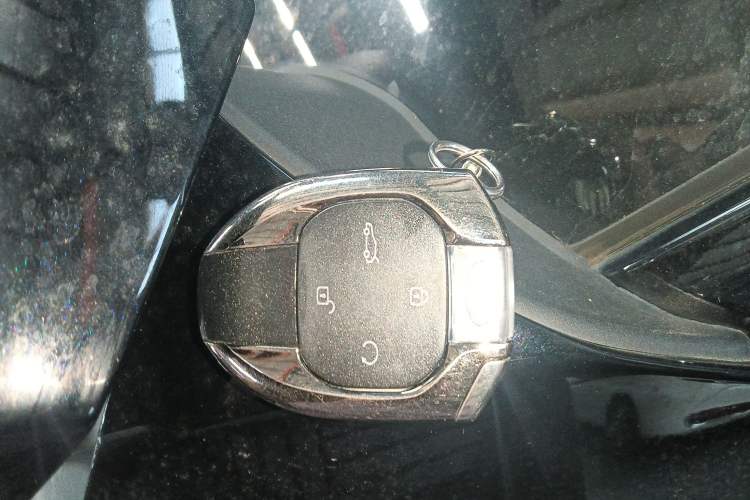 Used GAC Trumpchi ES9 2024 PHEV with 143 km Max