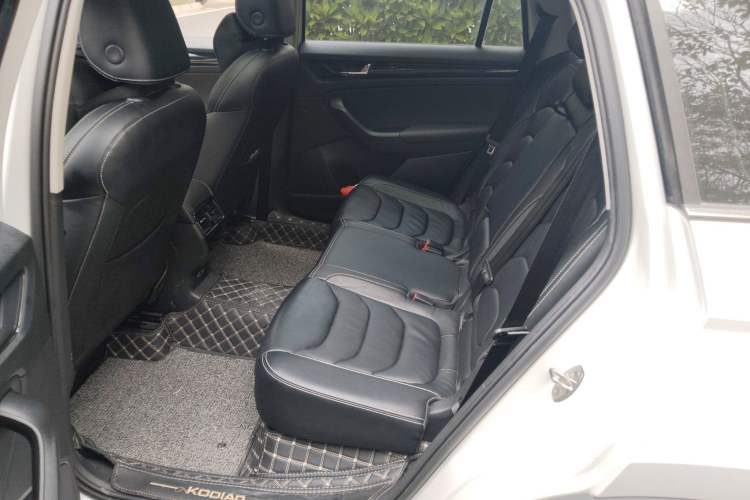 Used Skoda Kodiaq 2018 Facelifted TSI330 5-Seater Two-Wheel-Drive Luxury Enjoyment Edition Left Rear Seat