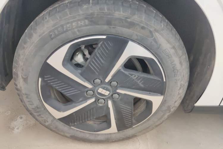 Used Geely Galaxy L6 2025 EM-i 140km Starship Edition
