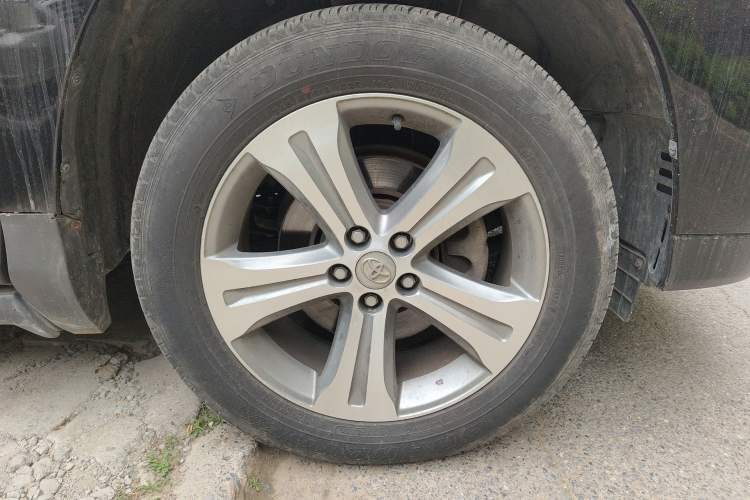 Used Toyota Highlander 2013 2.7L Two-Wheel Drive 7-Seater Zijin Edition
