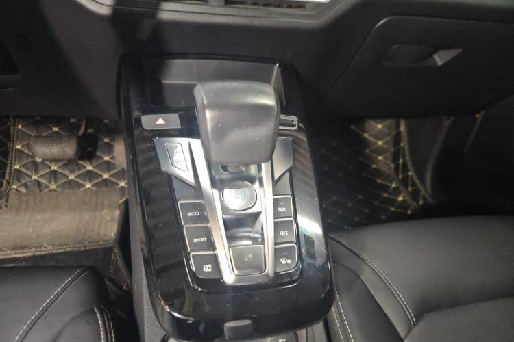 Used BYD Yuan New Energy 2019 EV360 Smart Connect Luxurious Model