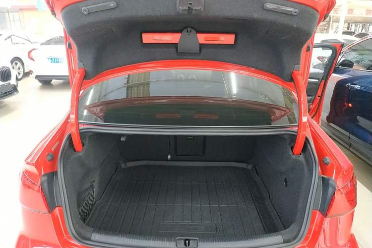 Used Audi A3 2015 Limousine 35 TFSI Millionth Anniversary Comfort Model