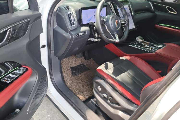 Used Hongqi HS3 2024 1.5T Shanwei Edition Driver Seat