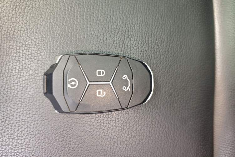 Used Lynk & Co 01 2017 2.0T Two-Wheel-Drive Version
