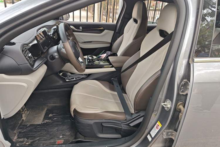 Used BYD Qin PLUS 2024 HONOR Edition DM-i 55KM Leading Model