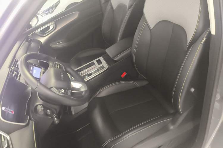 Used Roewe RX5 2020 PLUS 300TGI Automatic Ali National Trend Flagship Edition
