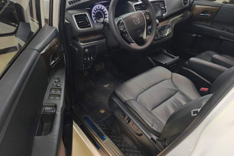 Used Honda Odyssey 2017 2.4L Smart Edition