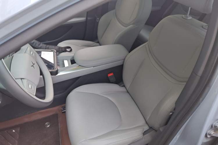 Used XPeng MONA M03 2025 502 Long-Range Max Left Front Seat
