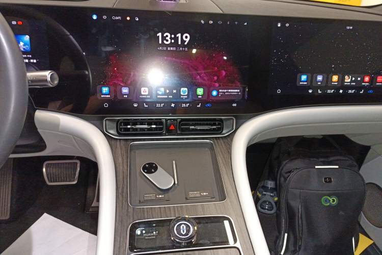 Used Hima AITO M9 2024 Range-Extended Ultra Version 42 kWh 6-Seater Model