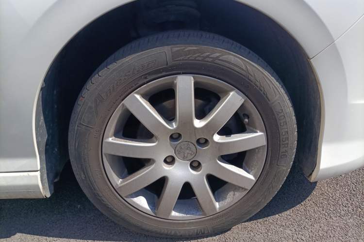 Used Peugeot 308 2014 Enjoy Edition Classic 1.6L Manual YouShang Model