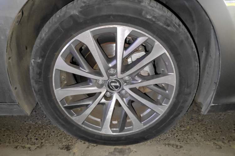 Used Lexus ES 2022 200 Excellence Edition
