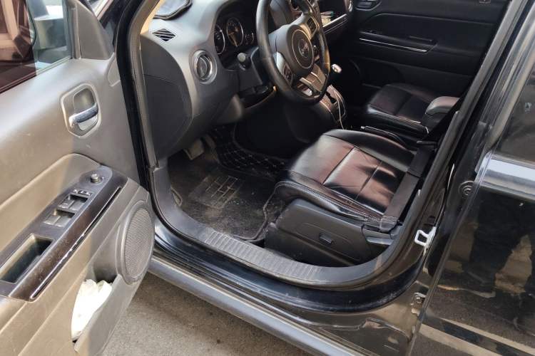 Used Jeep Patriot 2014 2.4L Luxury Navigation Edition