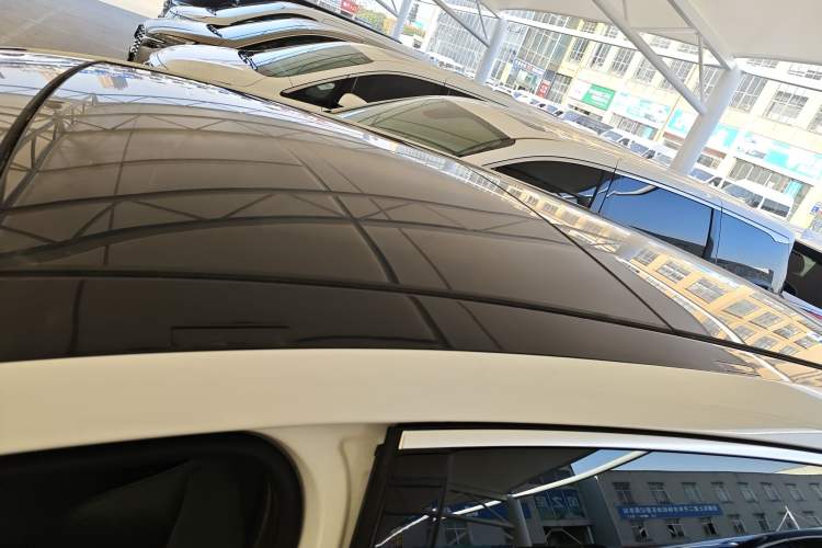 Used Mercedes-Benz R-Class 2014 R 320 4MATIC Business Model