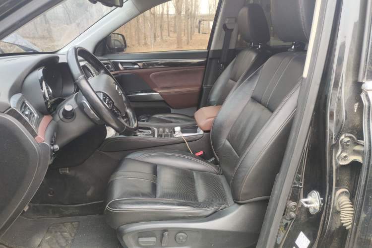 Used GAC Trumpchi GS8 2017 320T Two-Wheel Drive Luxury Smart Connectivity Version (7 Seats)