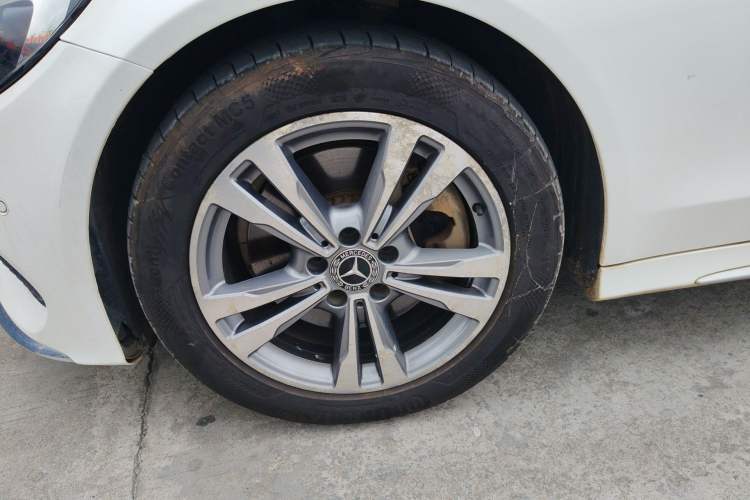 Used Mercedes-Benz C-Class 2018 C 200 L Sport Edition Left Front Wheel Hub