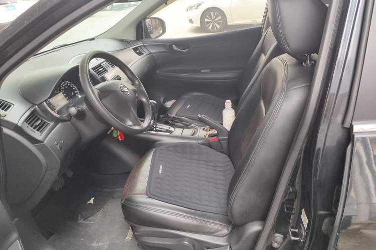 Used Nissan Tiida 2011 1.6L CVT Comfort Model
