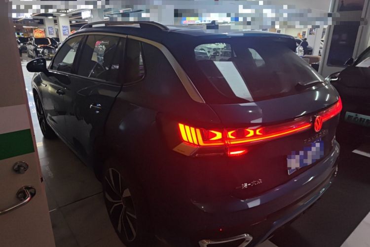 Used Volkswagen Tayron 2023 380TSI Four-Wheel Drive R-Line Pro Smart Edition Exterior 2