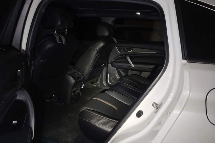 Used Honda UR-V 2020 370TURBO Two-Wheel Drive Luxury Edition
