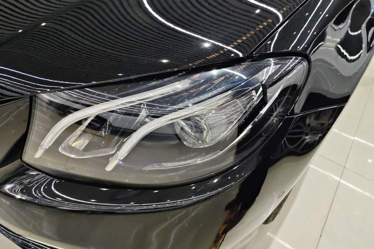 Used Mercedes-Benz E-Class 2020 Facelift E 260 L