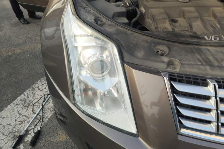 Used Cadillac SRX 2015 3.0L Elite Model
