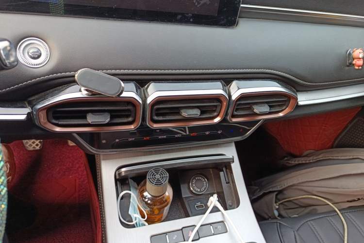 Used JETOUR X70 PLUS 2021 1.5T Manual Wind 7-Seater