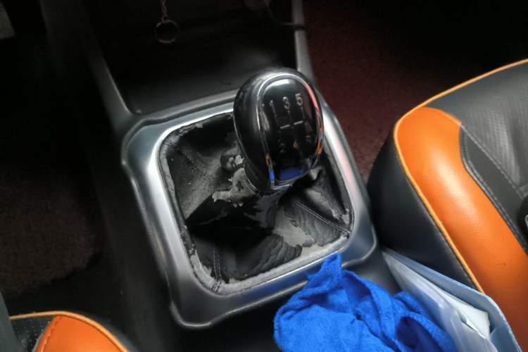 Used CHANGAN OSHAN X70A 2018 1.5L Manual Standard Edition
