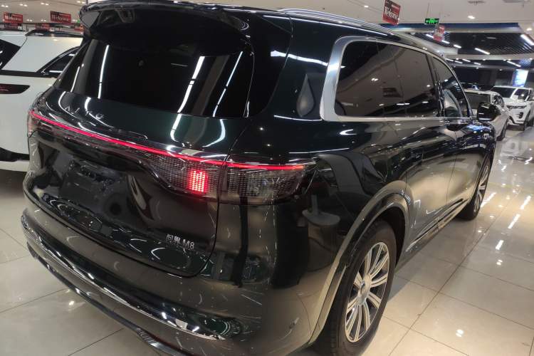 Used Hima AITO M8 2025 Extended-Range Ultra Version 53.4 kWh 6-Seater Edition Rear Right 45 Deg