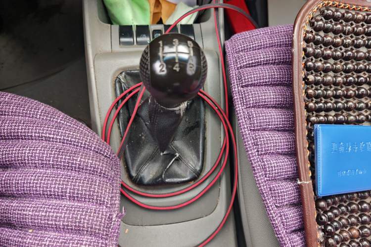 Used Chevrolet Sail 2013 Sedan 1.4L Manual Happiness Edition II Gear Lever