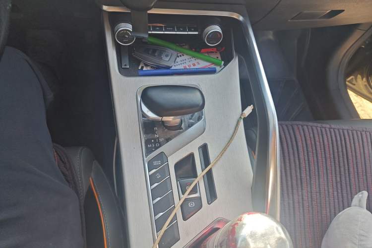 Used Geely Auto Coolray 2023 1.5T DCT Platinum Edition