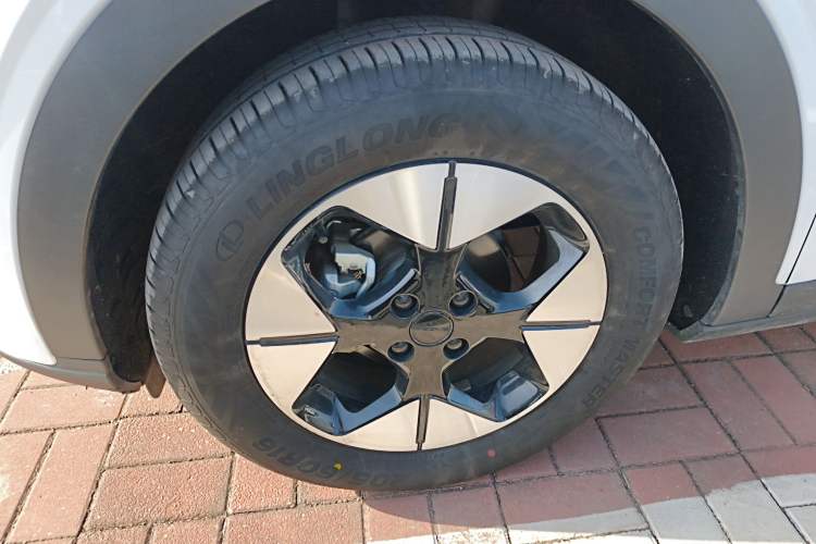 Used Geely Galaxy Geome 2025 UP 410km Exploration Edition
