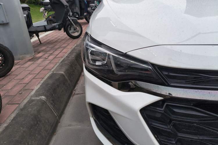 Used Chevrolet Monza 2022 Light Hybrid RS 330T Automatic Comfort Edition