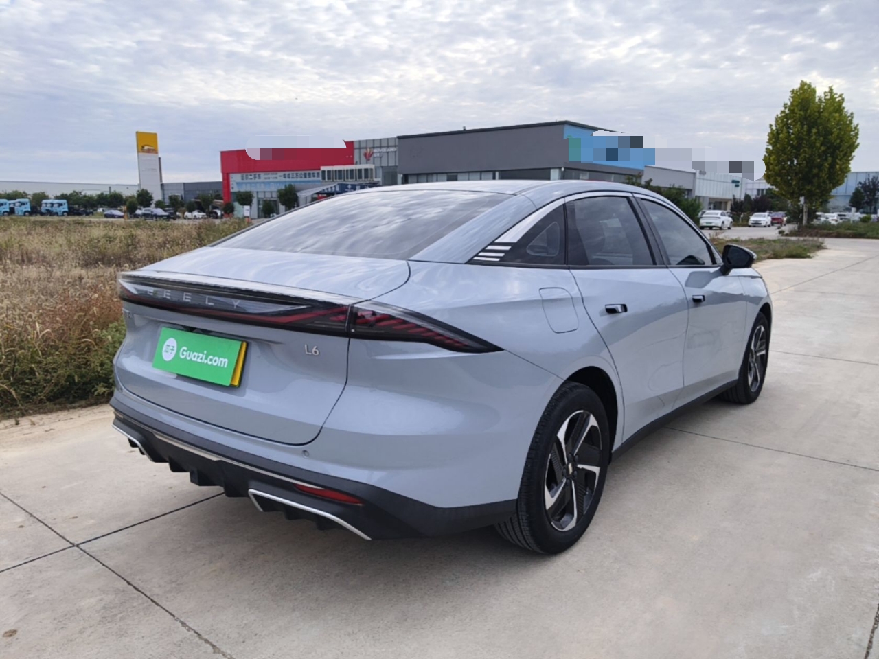 Geely Galaxy L6 2024 125km PLUS Dragon Edition — снимка 6