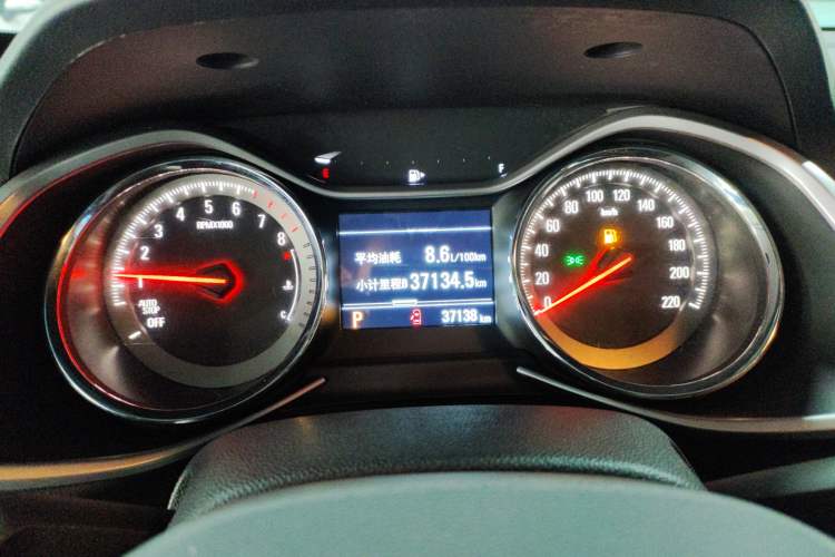 Used Chevrolet Orlando 2020 Light Hybrid Redline 530T Automatic Enjoyment Edition (5+2 Models) Instrument Cluster