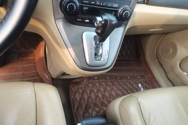 Used Honda CR-V 2007 2.4L automatic four-wheel drive luxury edition Gear Lever
