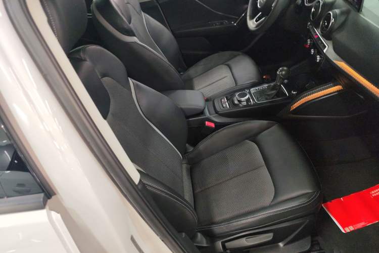 Used Audi Q2L e-tron 2019 Q2L e-tron Pure Electric Smart Enjoyment Model Right Front Seat