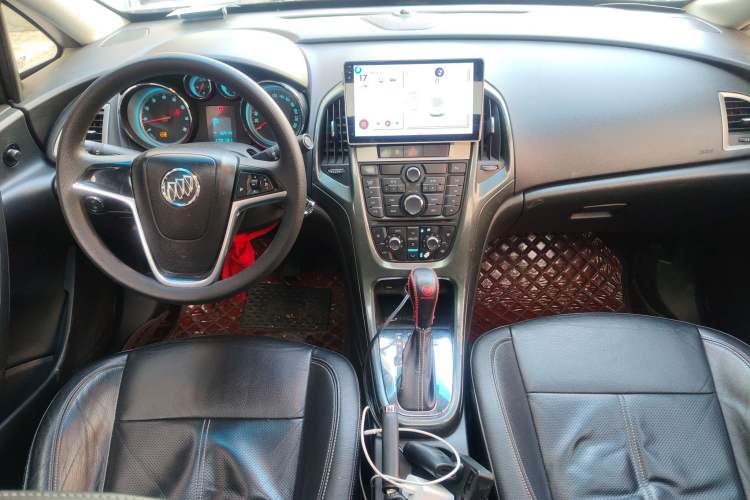 Used Buick GT 2012 GT 1.8L Automatic Fashionable Leather Edition
