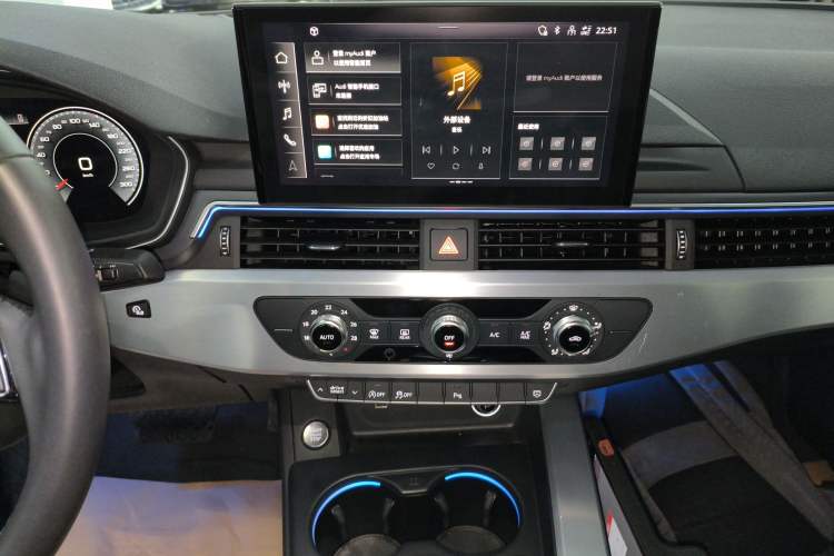 Used Audi A4L 2024 40 TFSI Fashion Dynamic Model
