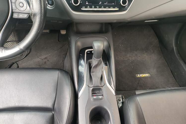 Used Toyota Levin 2019 185T CVT Luxury Edition China VI Standard
