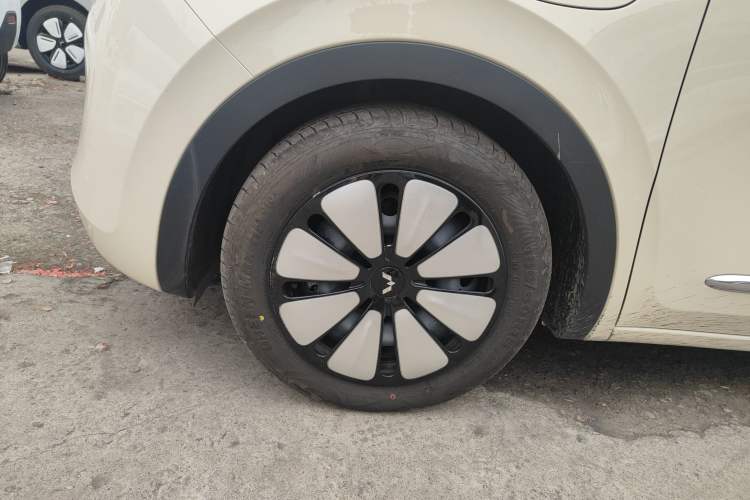 Used Wuling Bingo 2025 410 km Lingxi Deluxe Edition