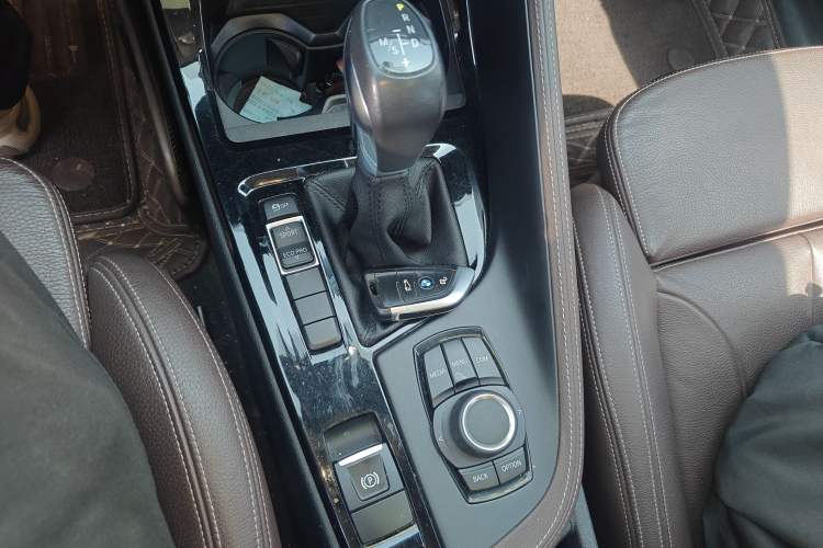 Used BMW X1 2018 sDrive18Li Luxury Model
