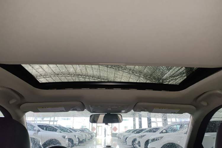 Used Infiniti Q50L 2021 2.0T Comfort Edition Headliner