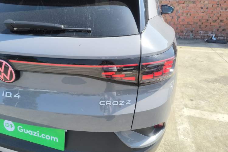 Used Volkswagen ID.4 CROZZ 2021 Long-Range PRO Two-Wheel Drive Version