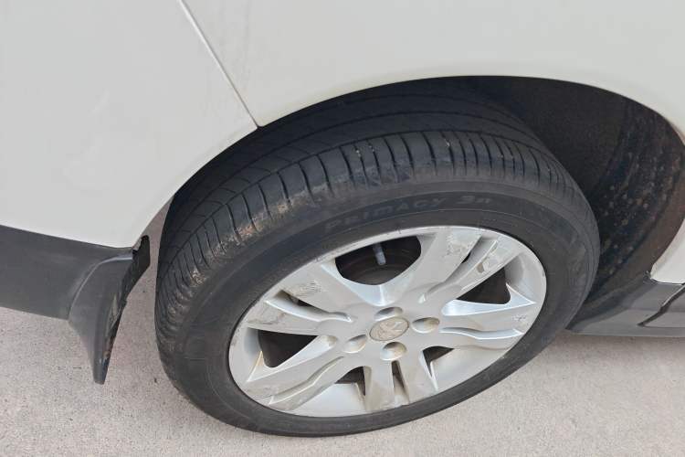 Used Peugeot 3008 2015 2.0L Automatic Trend Edition Right Rear Wheel Hub