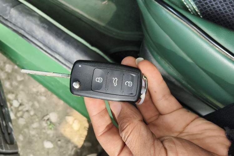 Used Volkswagen Polo 2013 1.4L Manual Fashion Edition Vehicle Key